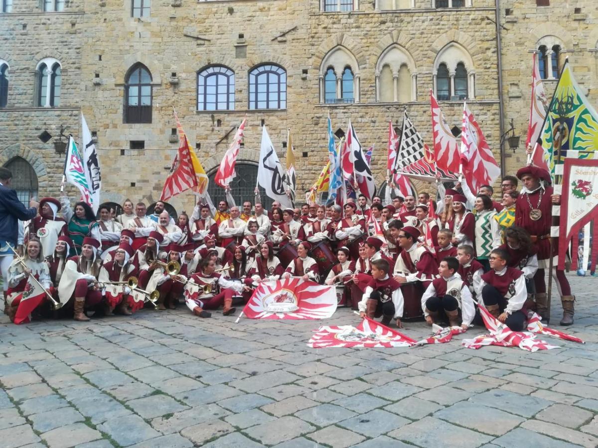 Camere La Torre Volterra Luaran gambar